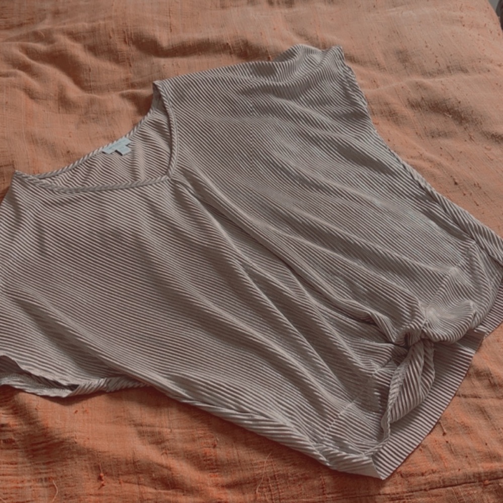 ribbed silver blouse